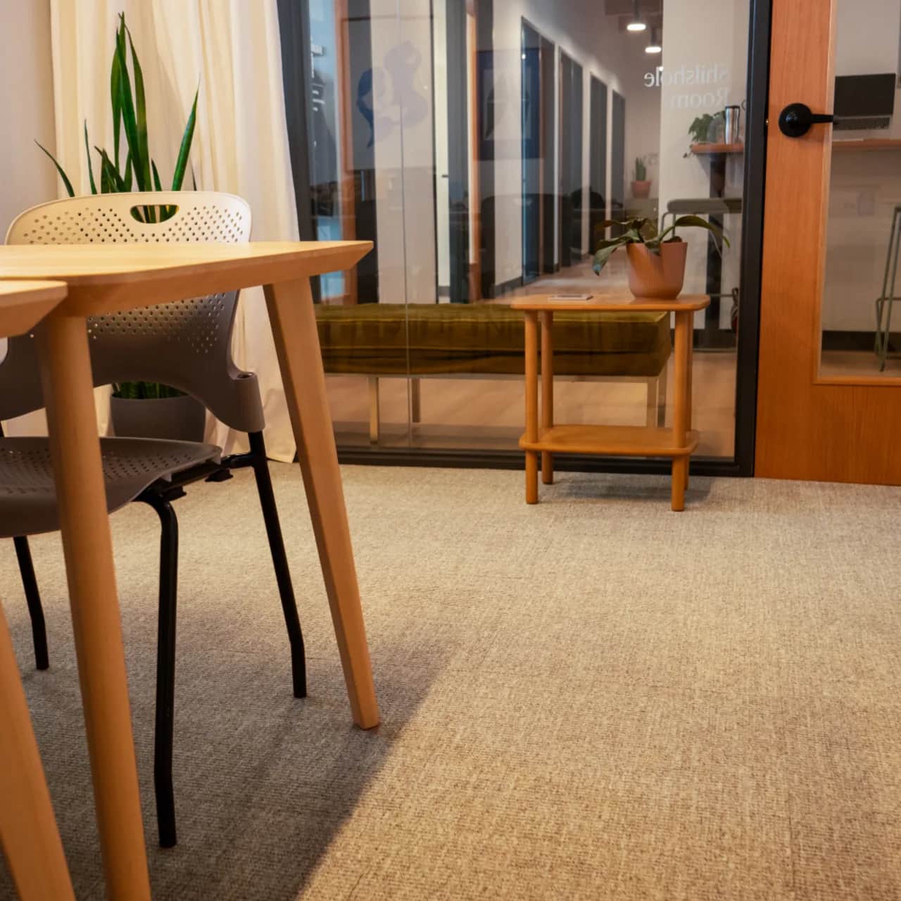 Ridge | Shale | SynSisal® Tile | Monolithic Installation